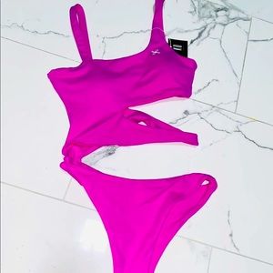 Kelsey Owens Electric Pink Bikini
